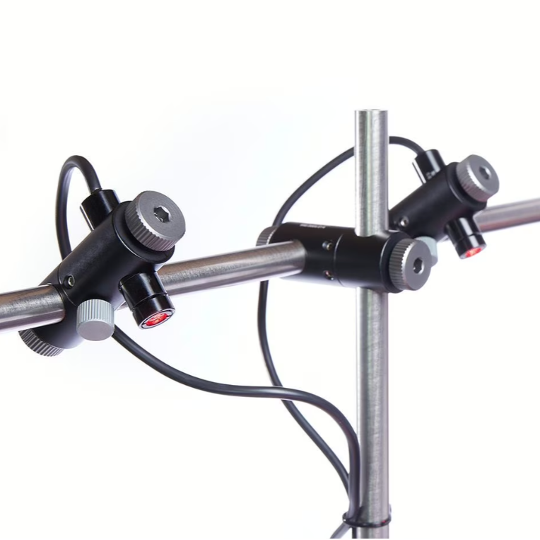 Double laser mounted close-up