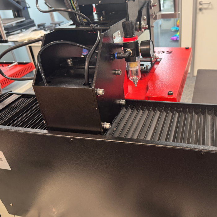 Secabo TPD7 Smart x Lasers - Dual 40 x 50cm Pneumatic Press - Image 9